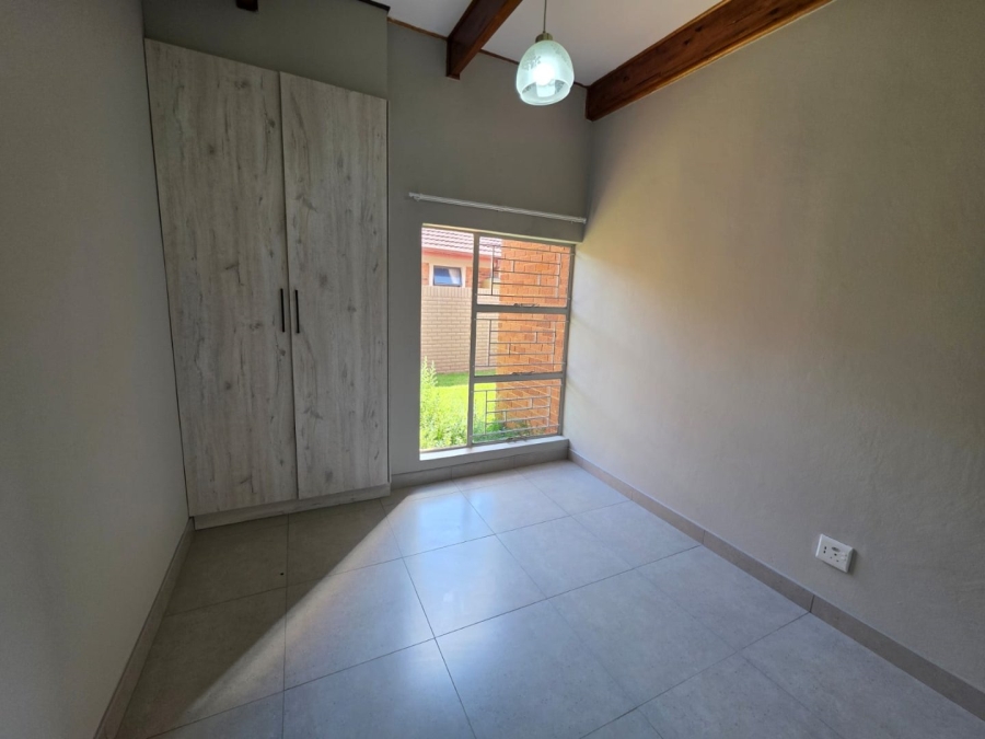 To Let 4 Bedroom Property for Rent in La Provance Free State